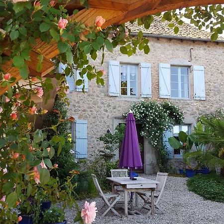 Chambres D'Hotes Du Presbytere La Bastide-l'Eveque Exteriör bild
