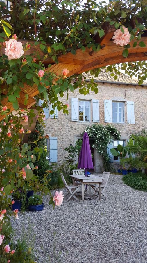Chambres D'Hotes Du Presbytere La Bastide-l'Eveque Exteriör bild